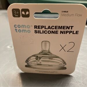 Comotomo Replacement Silicone Nipple 2 new in package medium flow